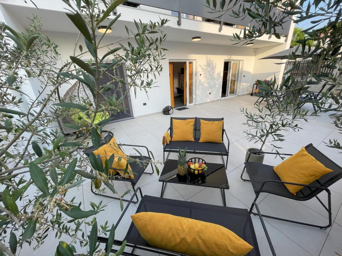 Valkane Beach Apartments Pula Dış mekan fotoğraf