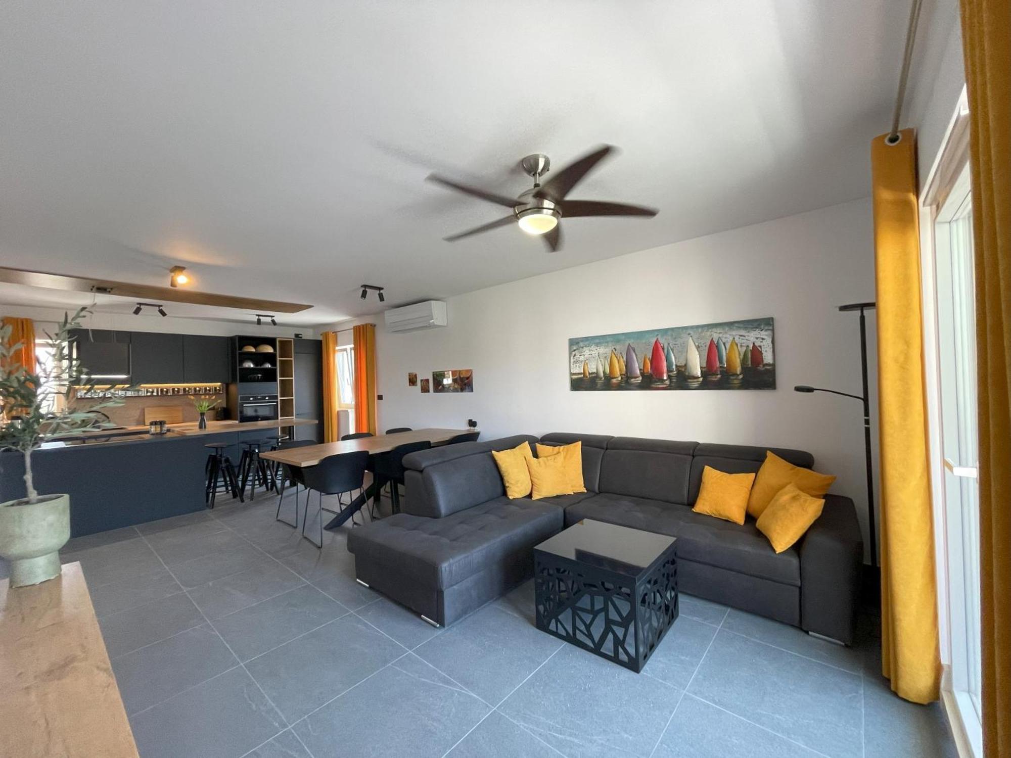Valkane Beach Apartments Pula Dış mekan fotoğraf