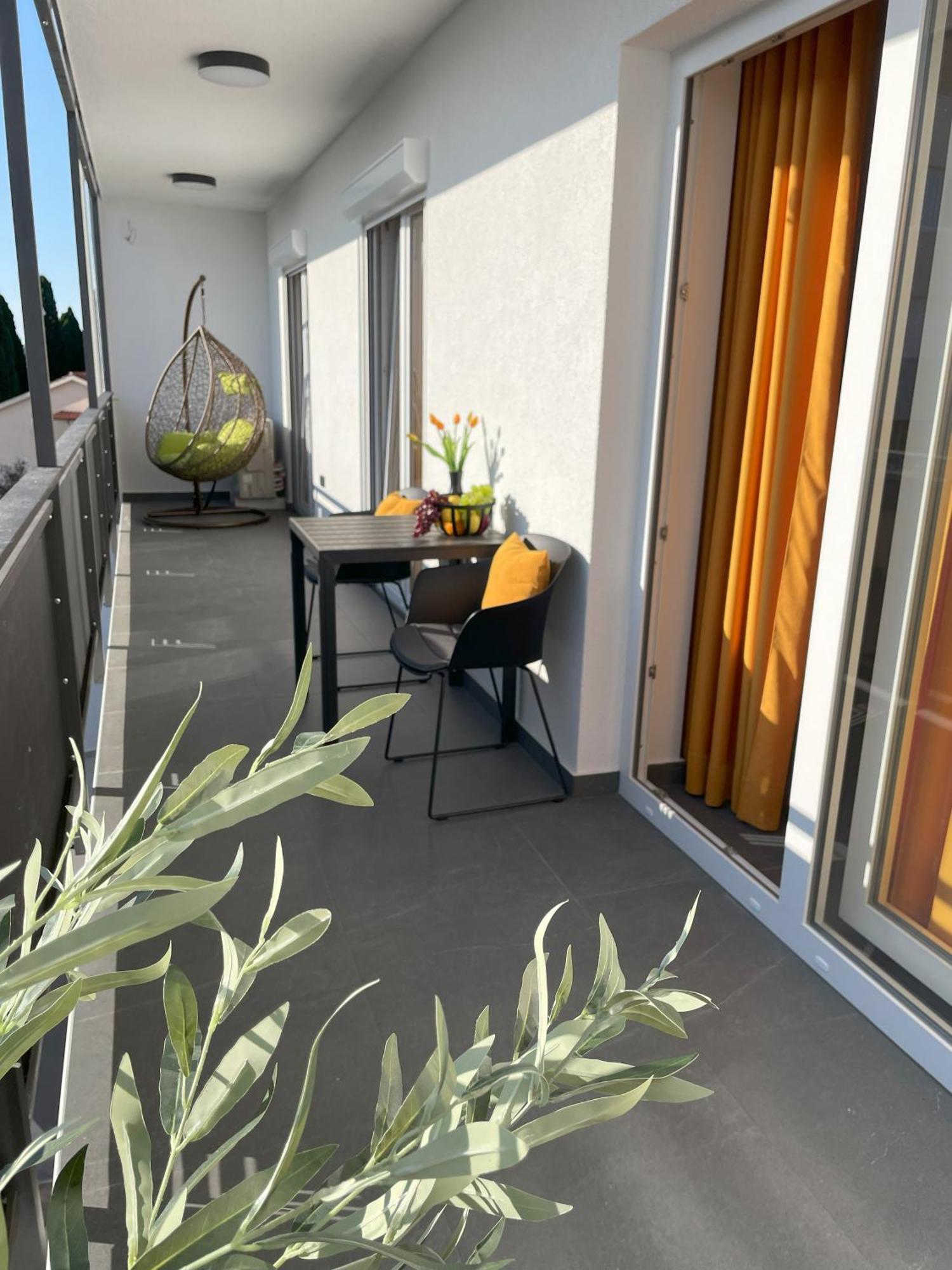 Valkane Beach Apartments Pula Dış mekan fotoğraf
